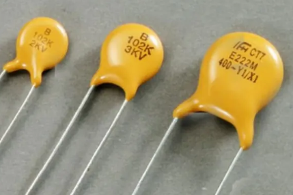 瓷介電容分不分正負